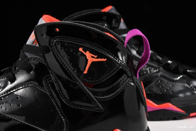 Retro Jordan Black Patent 313358-006 7 Air 0730